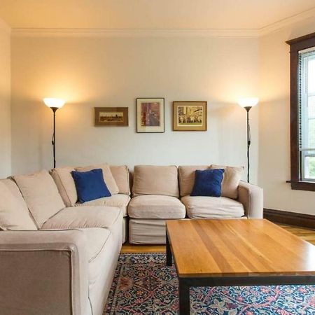 Wrigley Oasis! Steps From The Field! - 3Bd 1Ba Lägenhet Chicago Exteriör bild