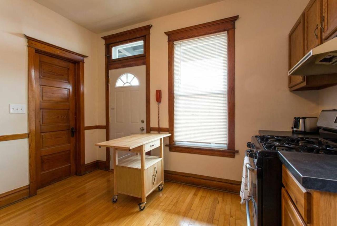 Wrigley Oasis! Steps From The Field! - 3Bd 1Ba Lägenhet Chicago Exteriör bild