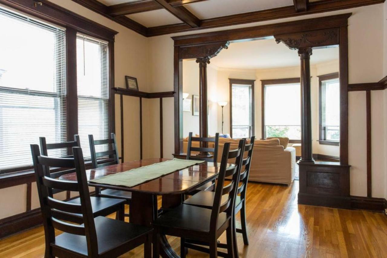 Wrigley Oasis! Steps From The Field! - 3Bd 1Ba Lägenhet Chicago Exteriör bild